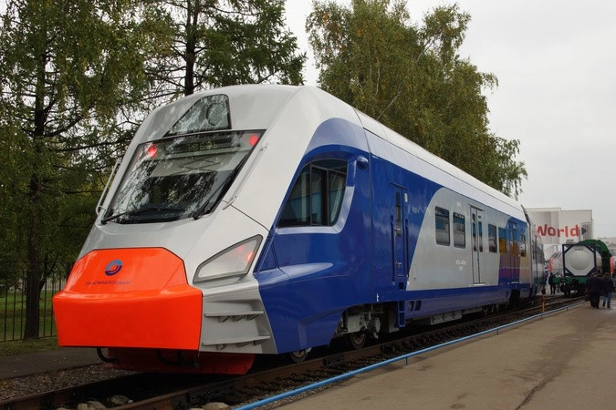 Электропоезд ЭГ2Тв   