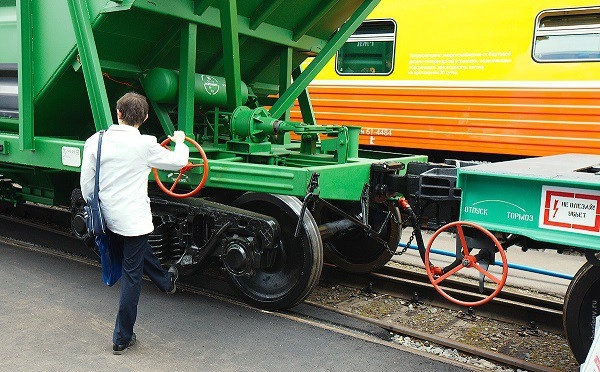 In article 1f1ab8d12d