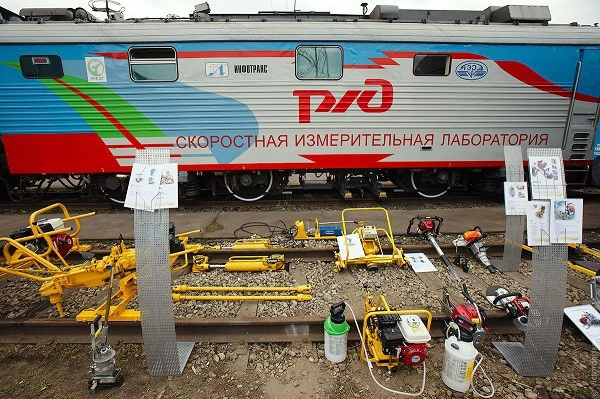 In article eda32cc343