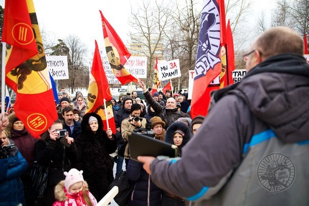 In article ce42c44b08