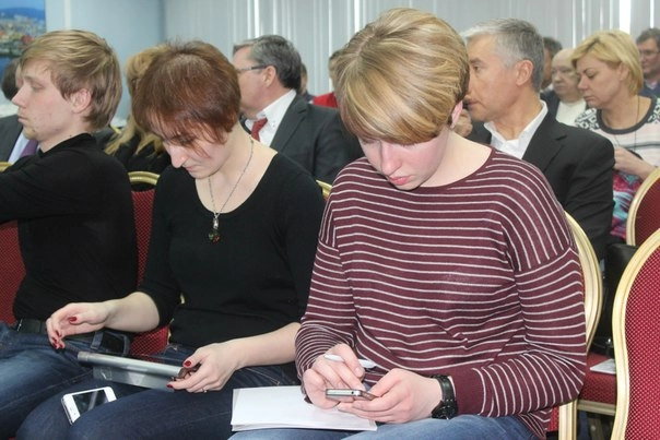 In article e348955edb