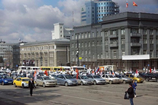 Челябинск празднует День космонавтики.