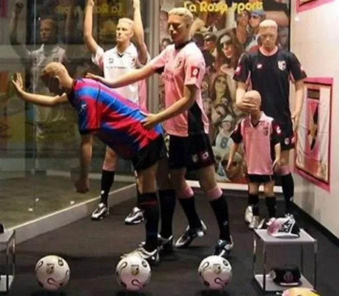 In article 6f0dd8ccd9