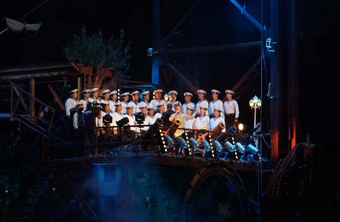 Глеб Корнилов и хор Черноморского флота