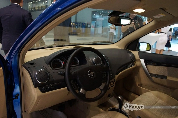 Nexia R3: внутренний вид