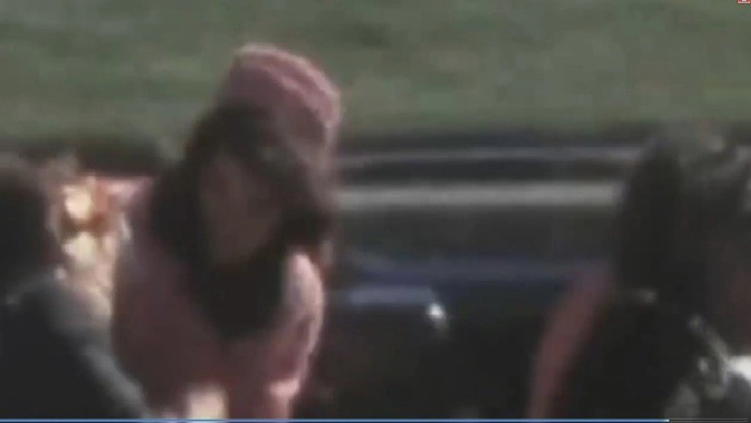 <p>Момент выстрела в президента со стороны агента ЦРУ. </p>