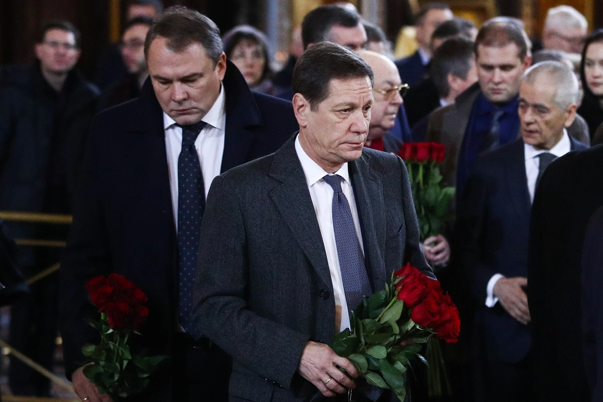 ице-спикер Госдумы РФ Петр Толстой и первый вице-спикер Госдумы РФ Александр Жуков