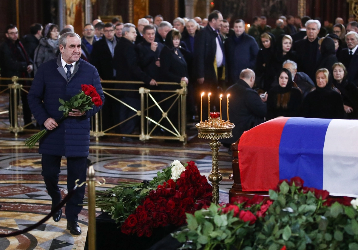  Вице-спикер Госдумы РФ Сергей Неверов