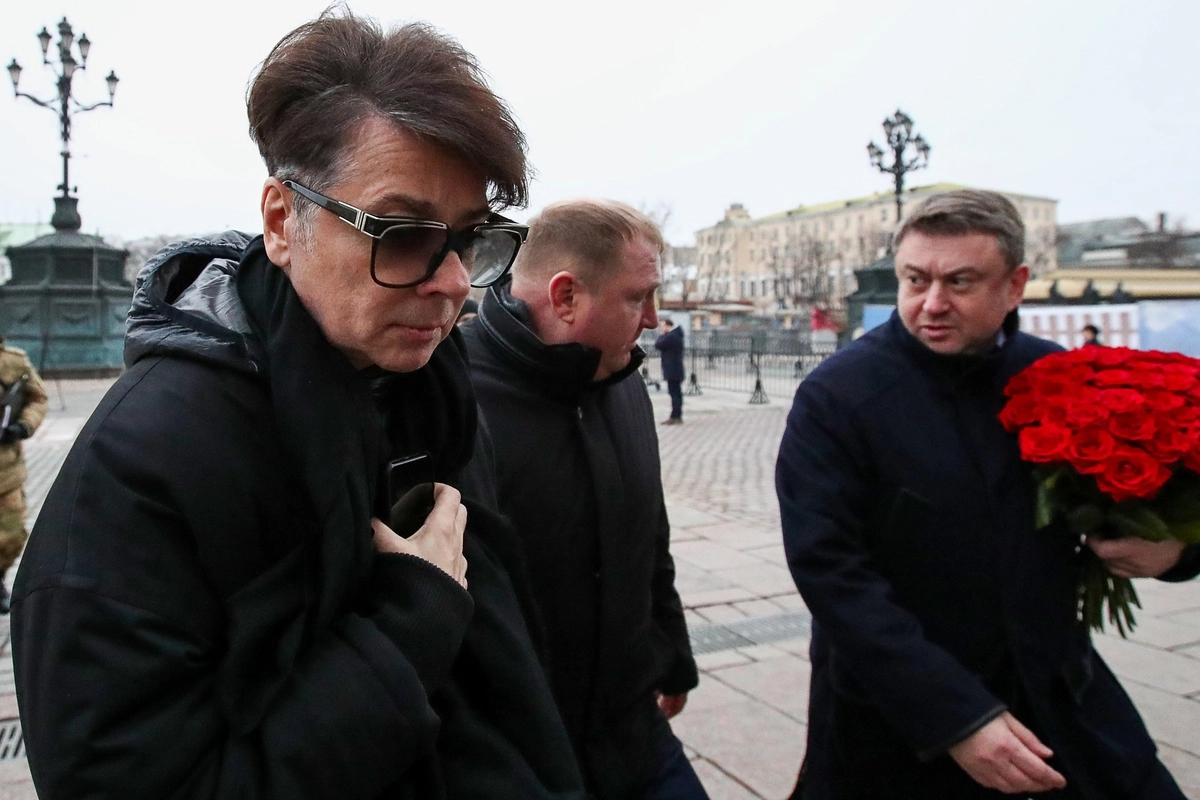 Модельер Валентин Юдашкин