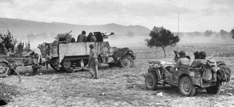 Части 1-й бронетанковой дивизии США. Тунис, февраль 1943 года ww2talk.com