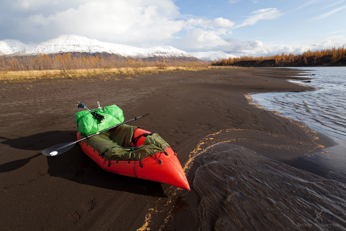 Долина реки Муксун. Пакрафт Синица. Плато Путорана. Долина реки Муксун. Пакрафт Синица. Плато Путорана.