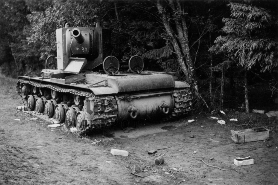 КВ-2 часто терялись из-за механических поломок. Это стало результатом существенной перегрузки шасси