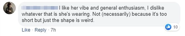 "Мне нравится ее энтузиазм, но совсем не нравится то, что она собирается надеть. Не потому, что слишком короткое, а потому что вообще покрой странный"