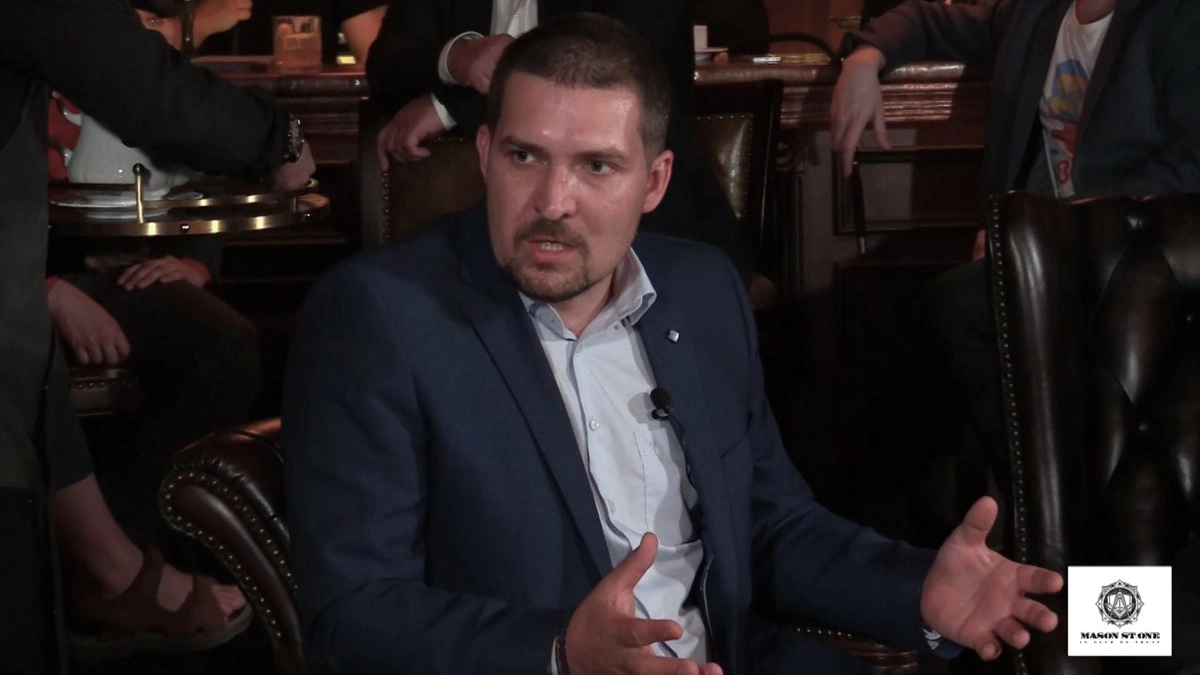  Алексей Живов