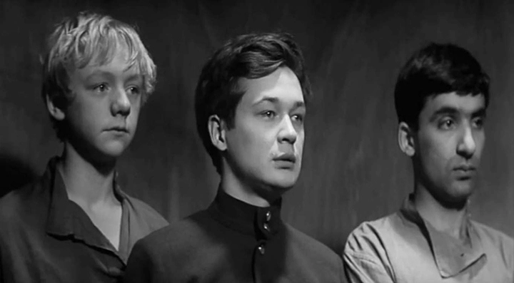 Леонид Пантелеев в "Республике ШКИД", роль которого исполнил Артур Исаев.