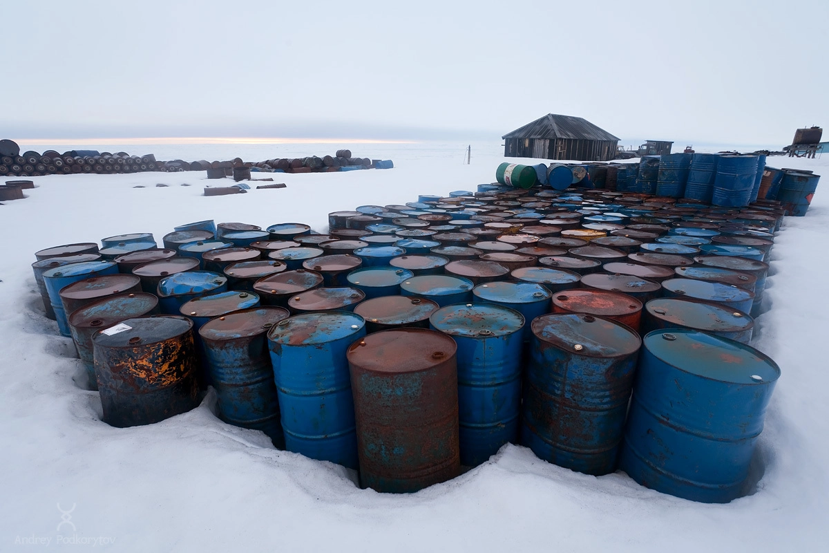 Восточно-сибирское море. Полярная станция Валькаркай. Арктическая Чукотка. Восточно-сибирское море. Полярная станция Валькаркай. Арктическая Чукотка.