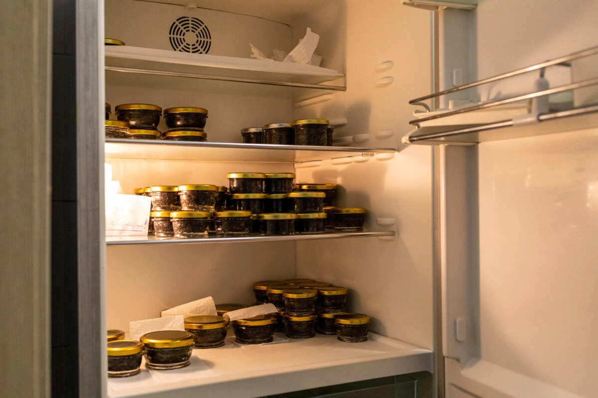 Остатки икры после новогодних праздников. Остатки икры после новогодних праздников.