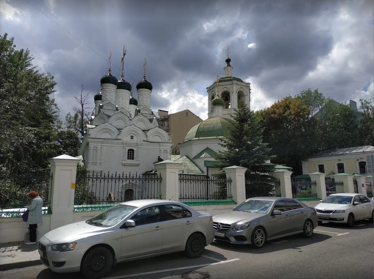 Храм Успения Пресвятой Богородицы в Путинках. © google maps
