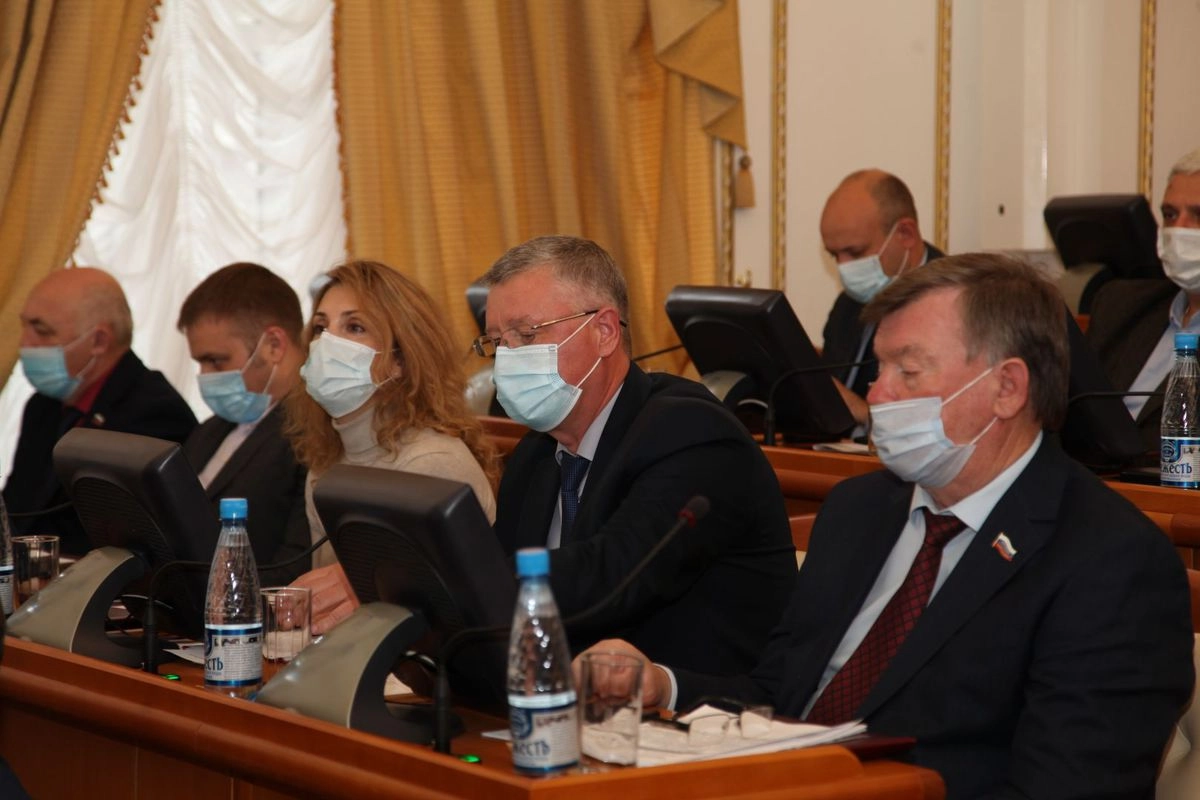 Заседание Курганской областной Думы