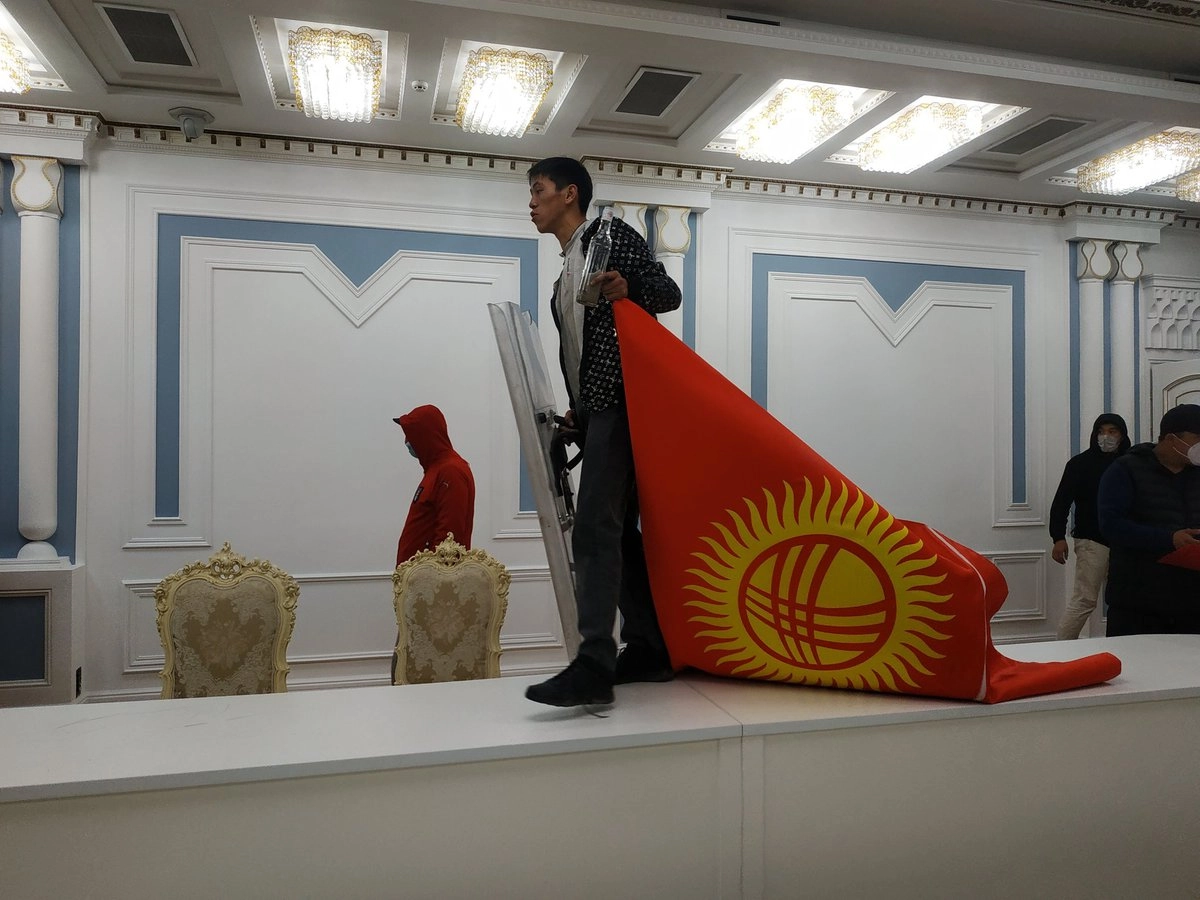 В кабинете президента Киргизии