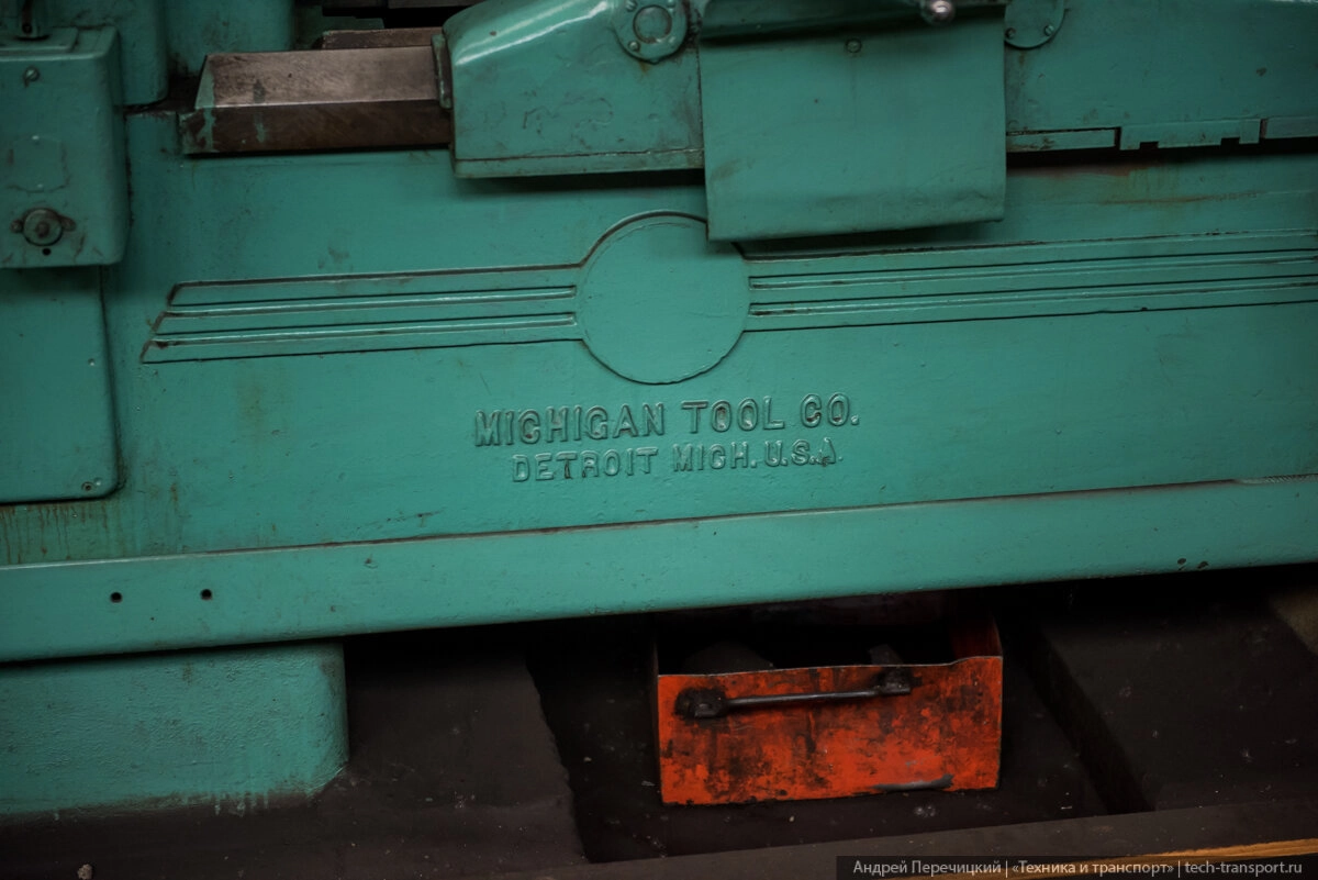 Станки есть абсолютно разного производства