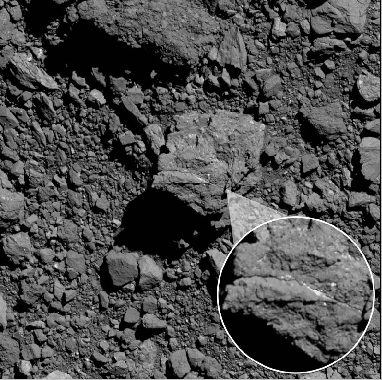 Карбонатные жилы на Бенну