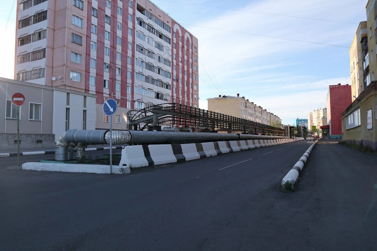 Хотите вы вечером пригласить девушку на свидание, погулять по променаду, а главный бульвар города выглядит как-то так..