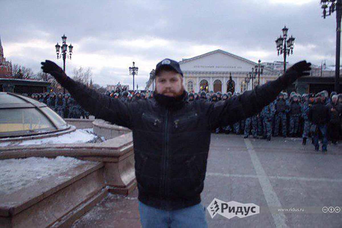 Дмитрий Демушкин на акции на Манежной площади 11 декабря 2010 года