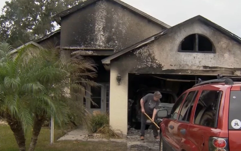 Дом пары нуждается в ремонте, поэтому временно они живут у своего внука. Дом пары нуждается в ремонте, поэтому временно они живут у своего внука.