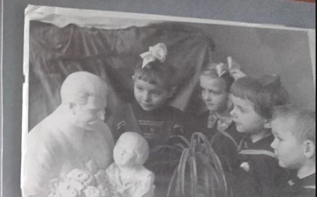 Оригинал снимка из семейного альбома Галины Иванкиной