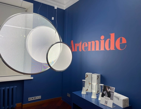 Новый корнер, Ковалева Вероника. Новый корнер, Ковалева Вероника.