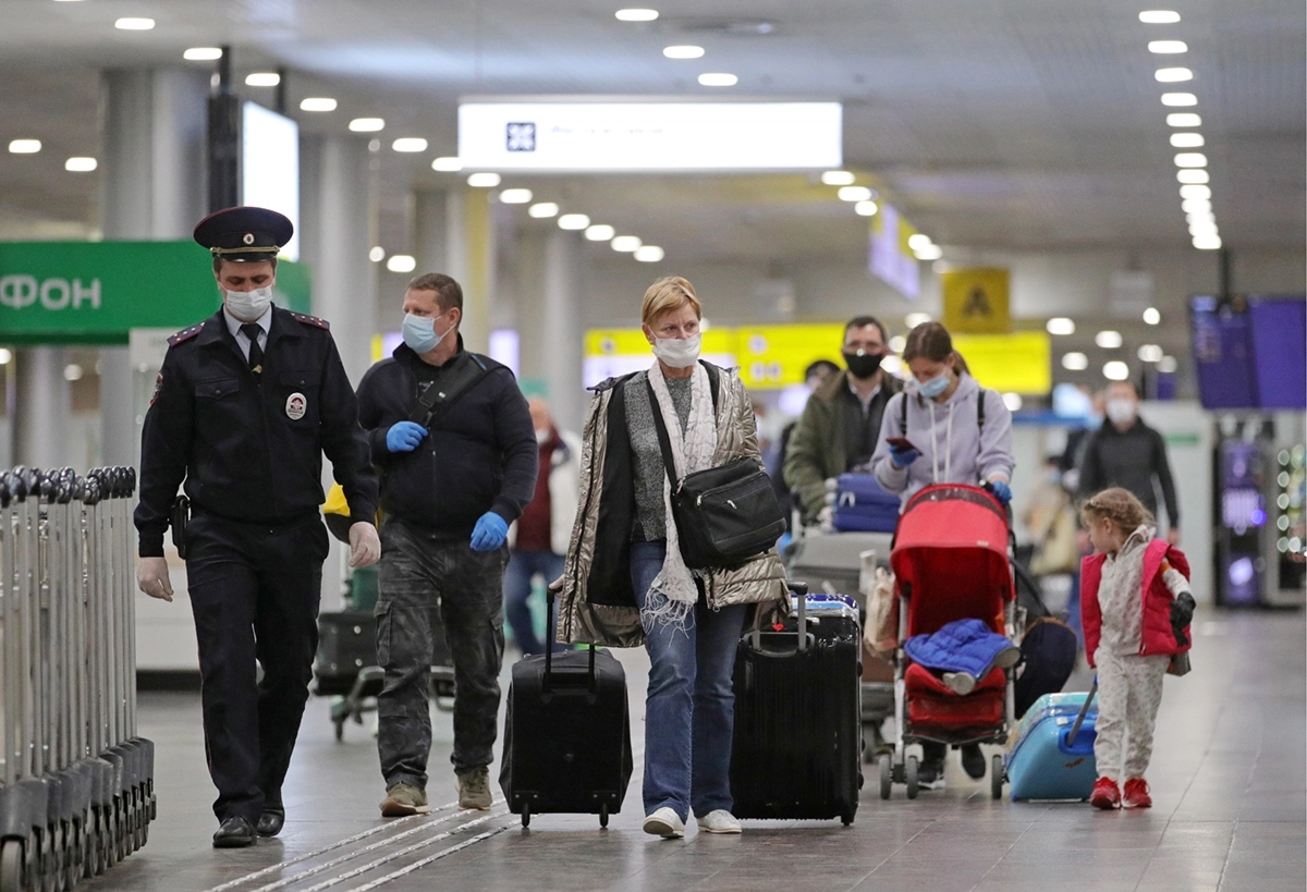 Russia arrived. Аэропорт полиция багаж Россия. Arrive Moscow.