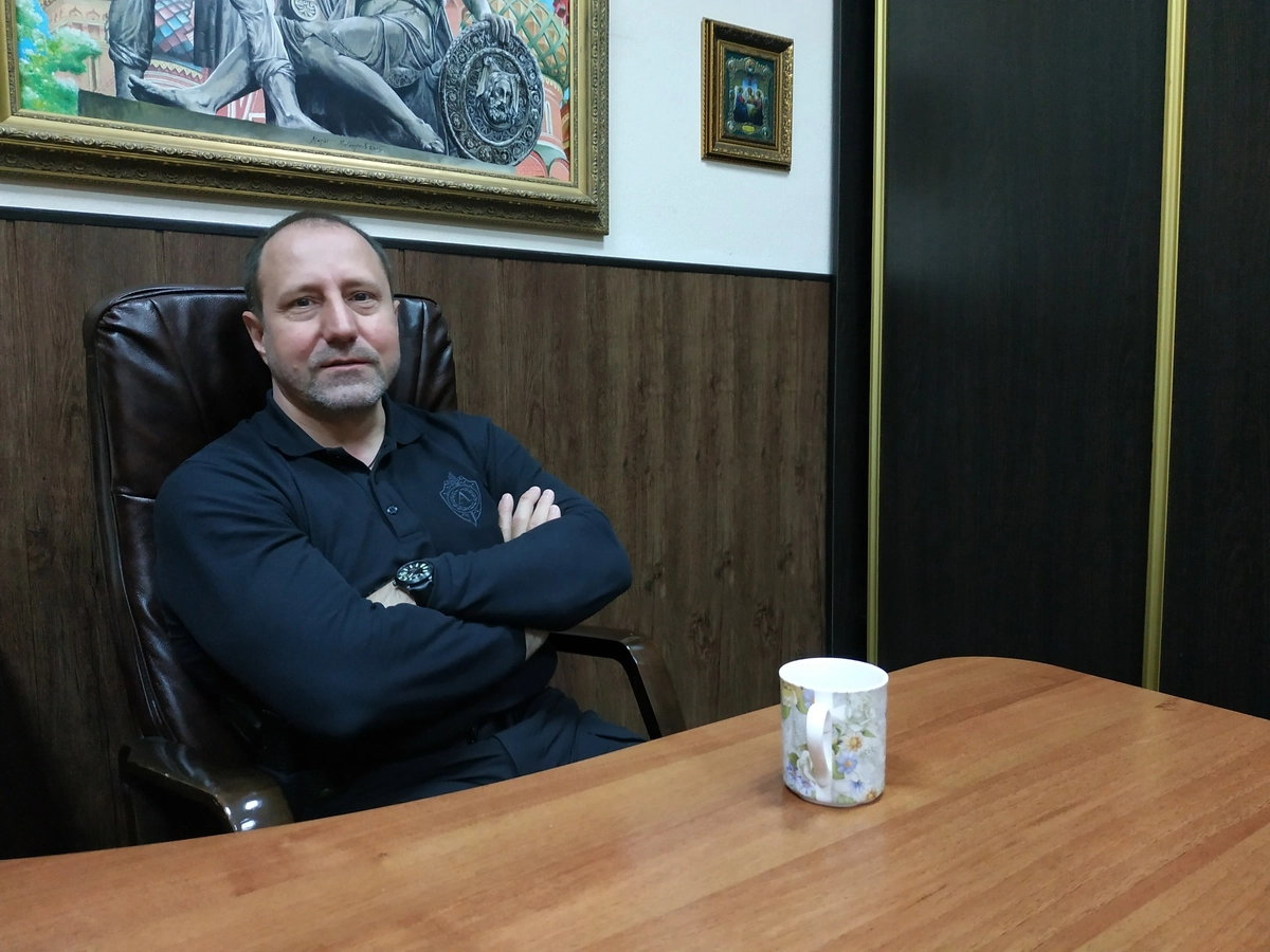 Ходаковский в своем кабинете