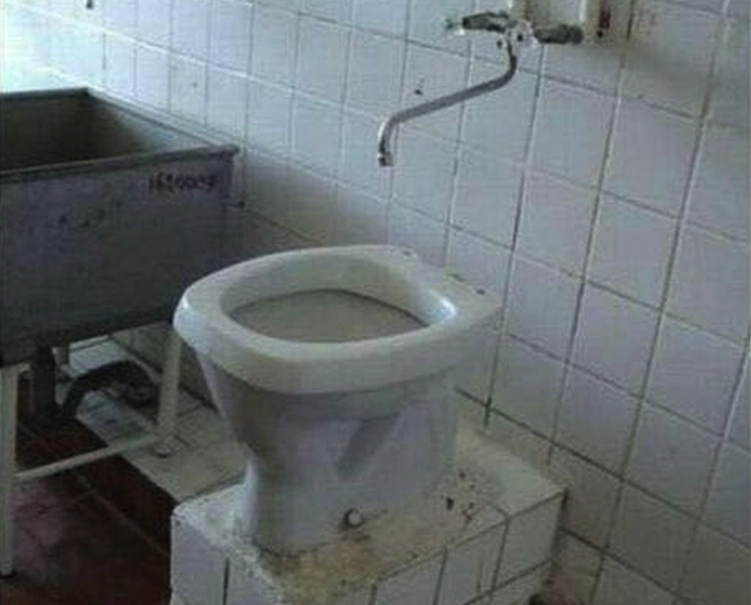 "Умытаз" мгновенно стал популярным мемом в Сети. "Умытаз" мгновенно стал популярным мемом в Сети.