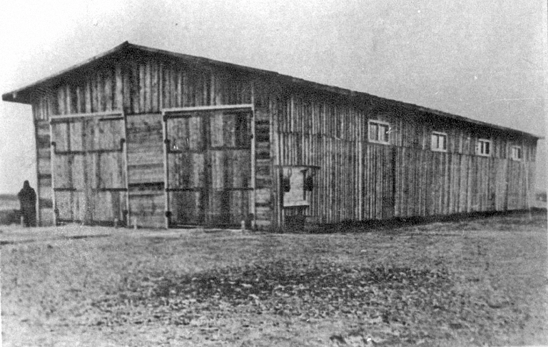 Монтажный корпус — одно из первых сооружений полигона Капустин Яр kap-yar.ru