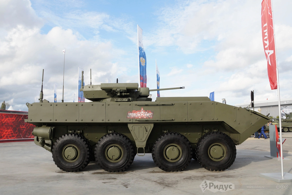 БМП на базе унифицированной колесной броневой платформы «Бумеранг» 