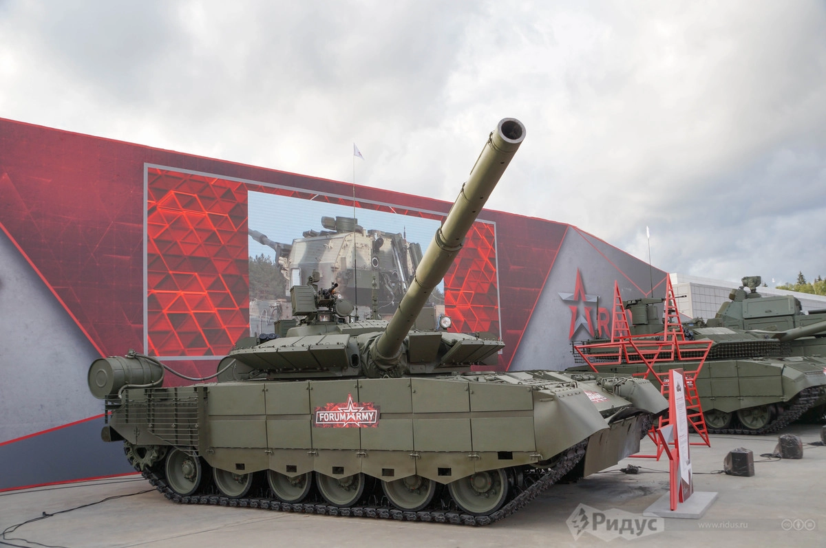 Танк Т-80БВМ