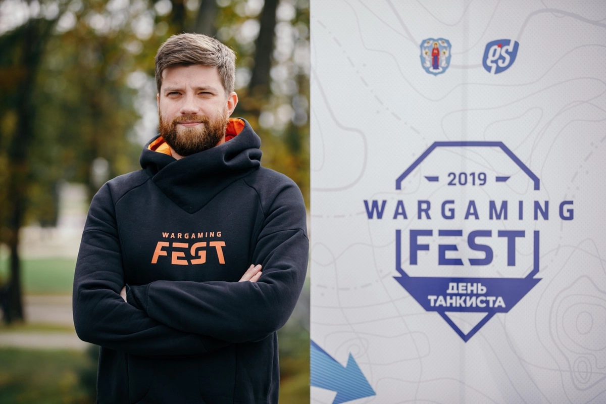 Максим Чувалов на Дне Танкиста