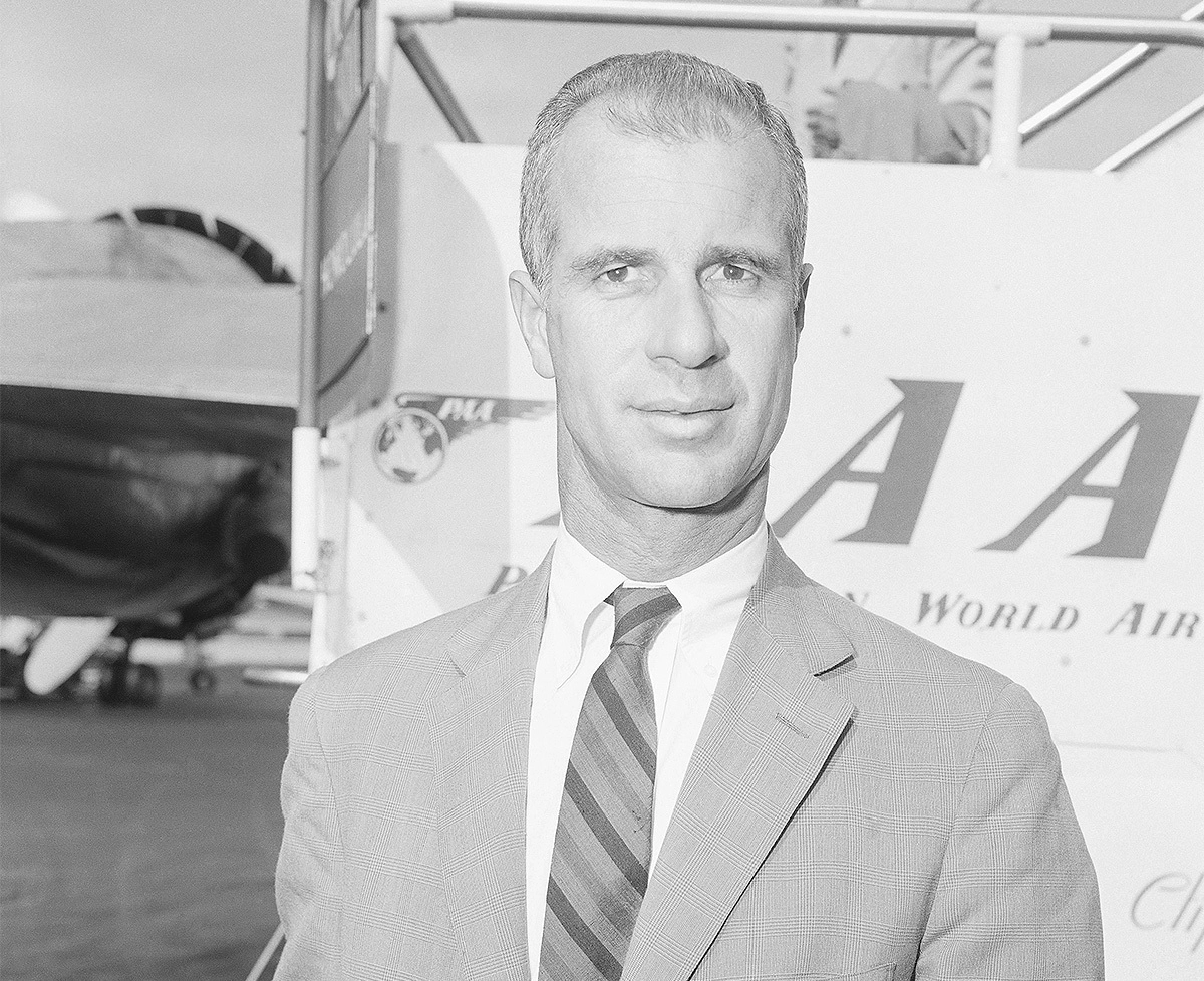 Джон Херси.