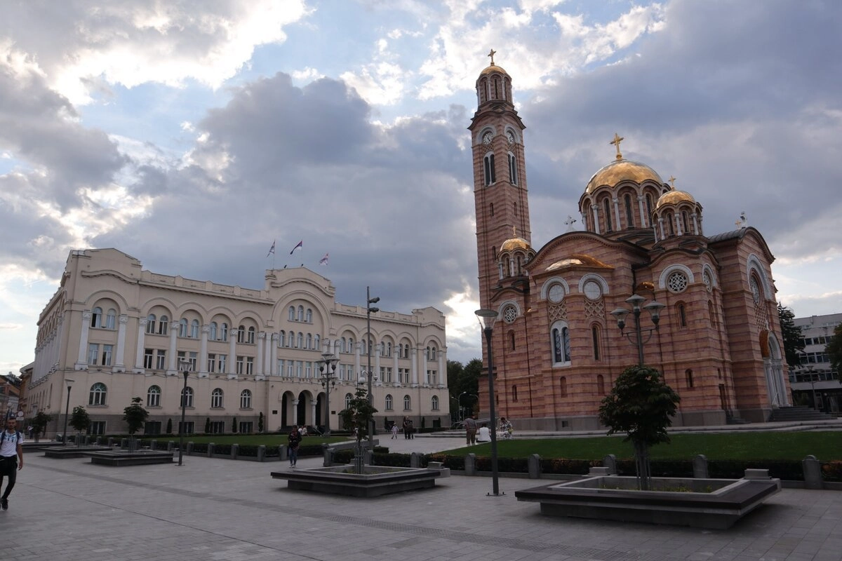 Столица самой республики - город Баня-Лука. Молодой динамично развивающийся город.