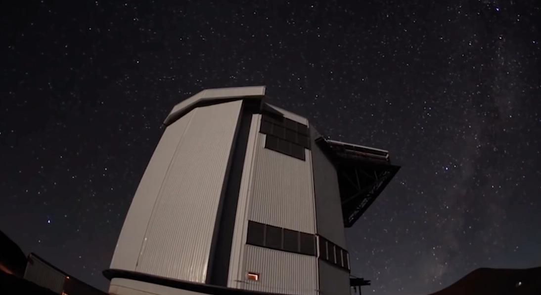 Телескоп JCMT (James Clerk Maxwell Telescope)