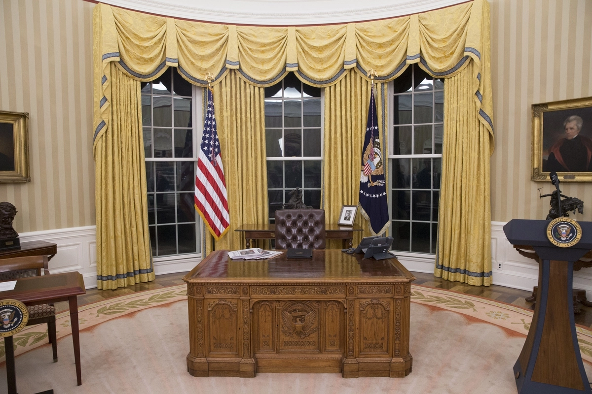 Овальный кабинет в Белом доме при Дональде Трампе © DPA/TASS