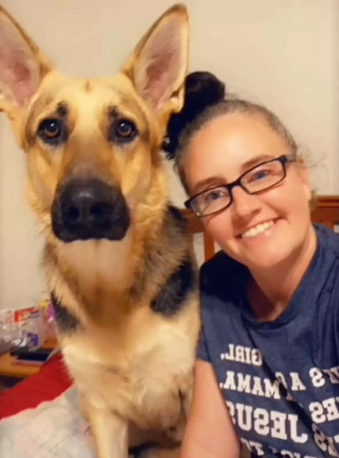 Тина и ее пес Макс. Тина и ее пес Макс.