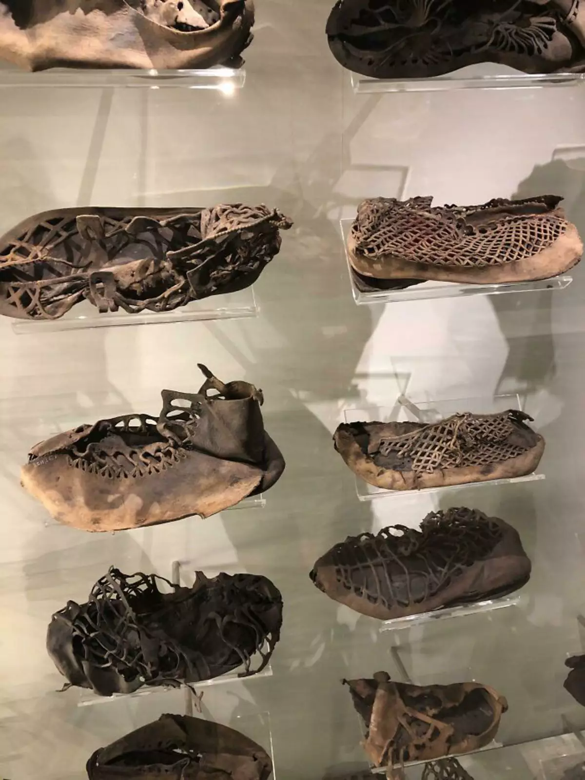 Римские кожаные сандалии, которым больше 1800 лет.