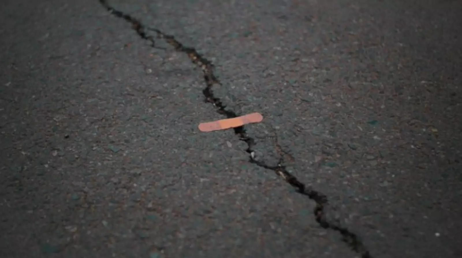 Коротко о том, как со стороны выглядит переименование компании на фоне всех ее проблем. Коротко о том, как со стороны выглядит переименование компании на фоне всех ее проблем.