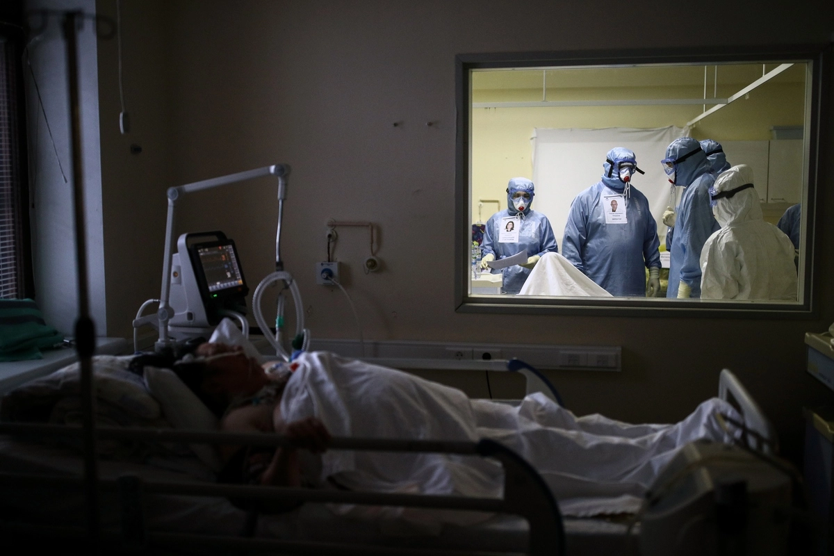 Переоборудованный корпус для лечения пациентов с COVID-19 в НИИ скорой помощи им. Н. В. Склифосовского. 