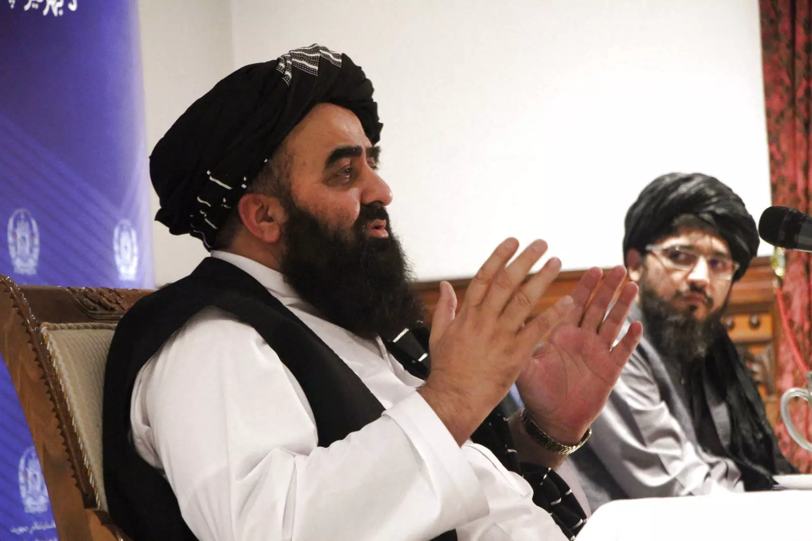 Глава талибана. Талибан переговоры. Абдул гани барадар. Талибан в москве. Мулла абдул гани барадар.