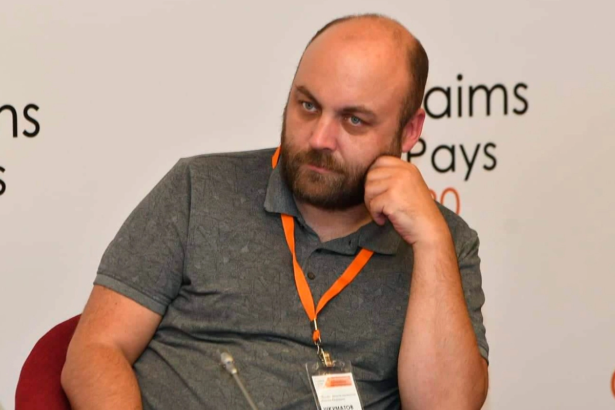 Петр Шкуматов