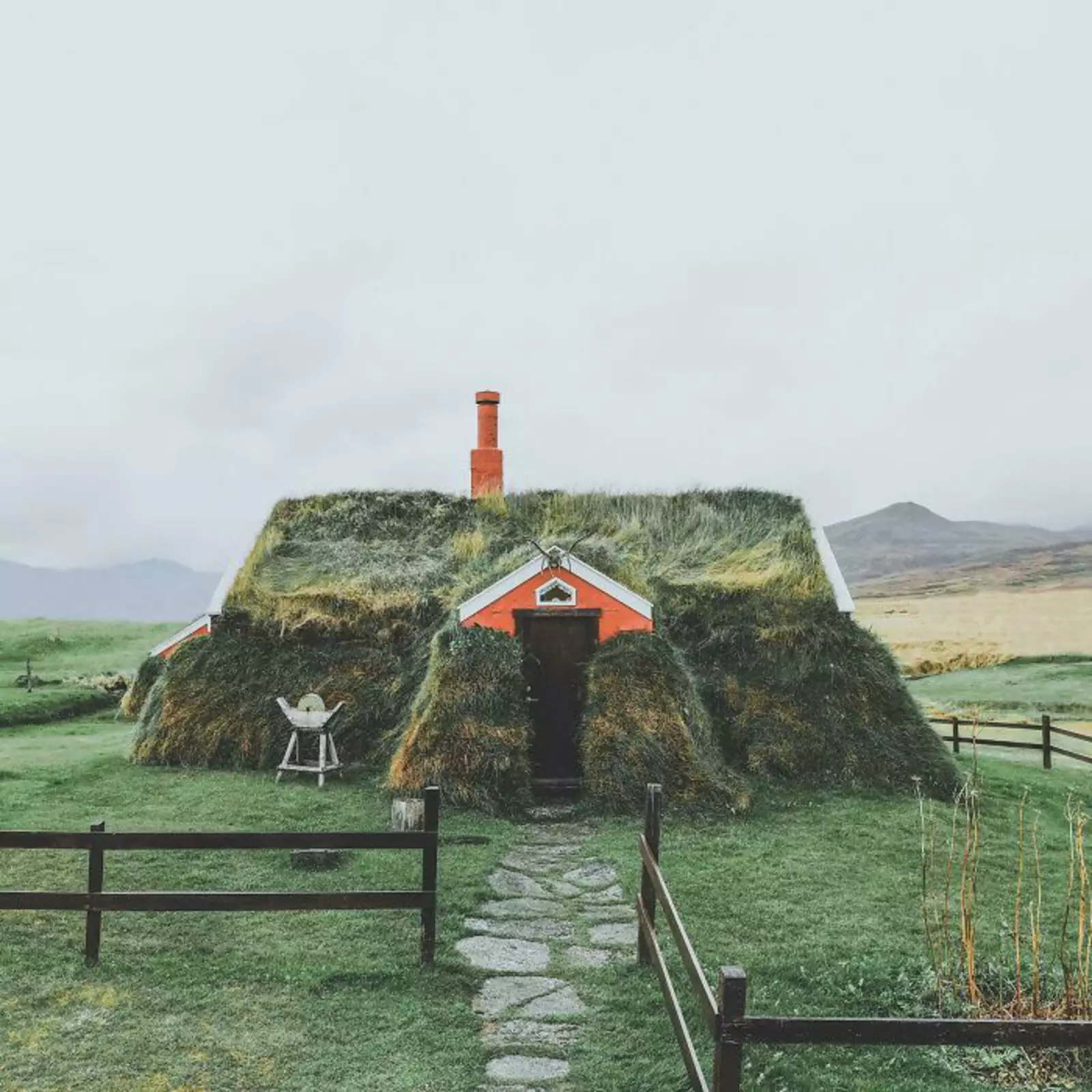 “Cамый крутой дом, который я обнаружил во время поездки в Исландию».