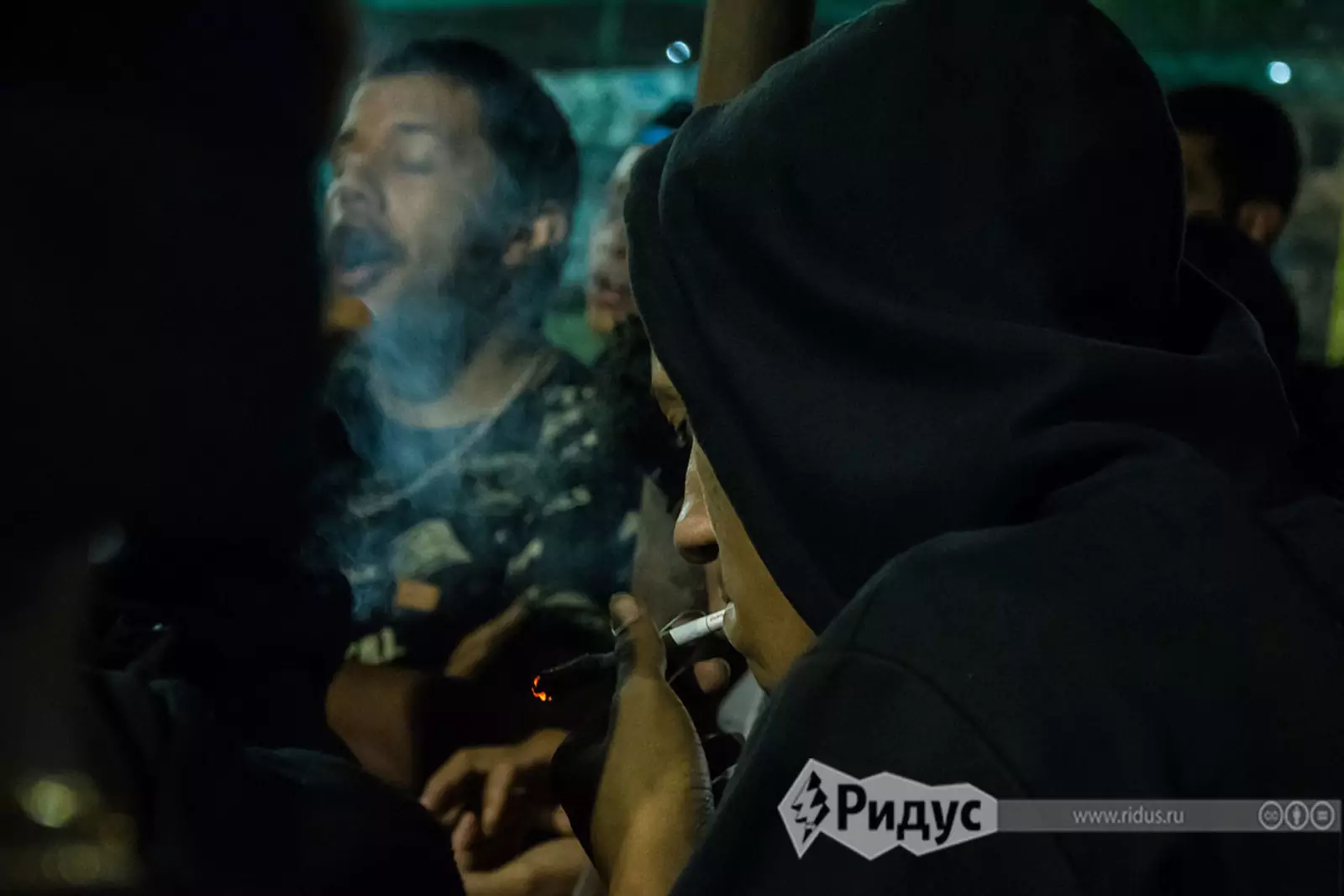 Вот так по-настоящему там, а не в кино. Вот так по-настоящему там, а не в кино.